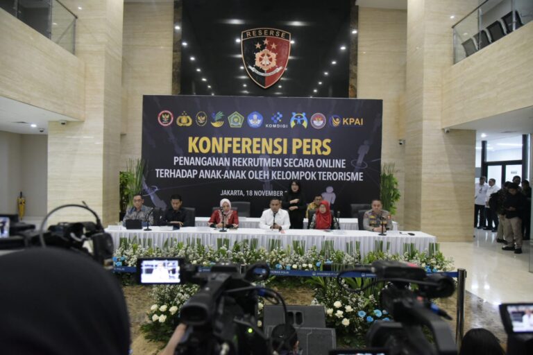 WhatsApp Image 2025-11-18 at 19.49.24 (2)