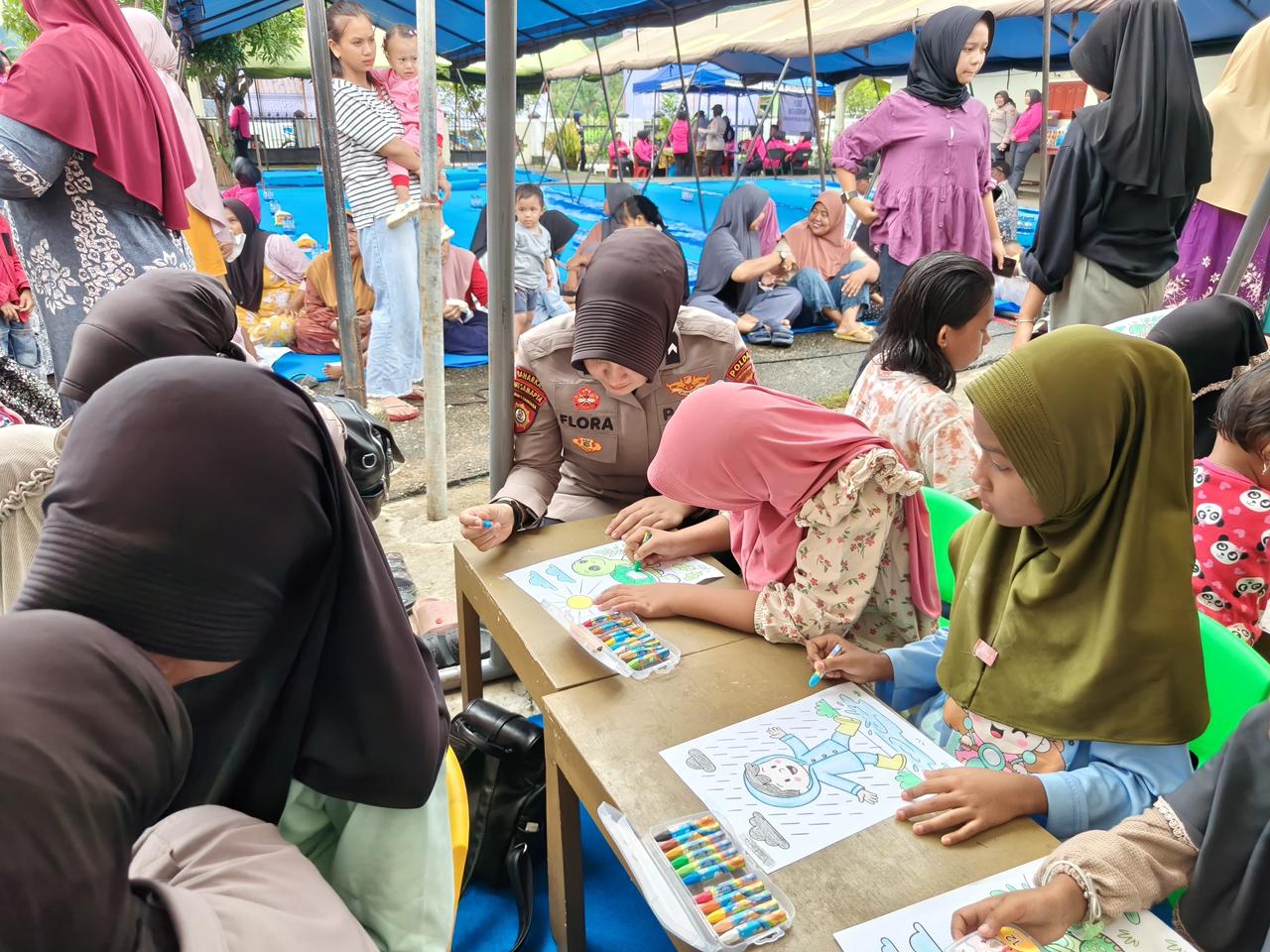 Trauma Healing Polri, Dukungan Psikologis bagi Anak Korban Banjir Bandang di Padang Pariaman