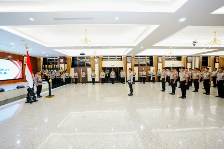 Upacara Kenaikan Pangkat Serentak, 42 Pati dan Ribuan Personel Naik Pangkat