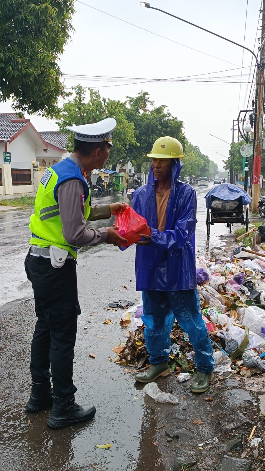 WhatsApp Image 2025-12-04 at 10.21.21