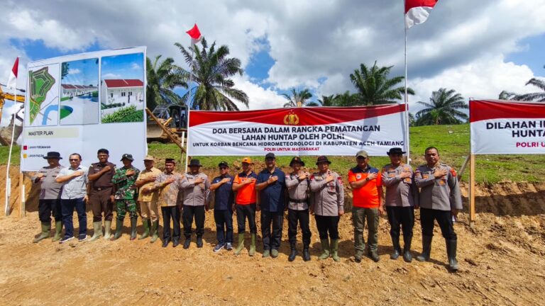 Doa Bersama dan Pematangan Lahan, Kapolda Aceh Komitmen Dorong Percepatan Huntap Korban Bencana