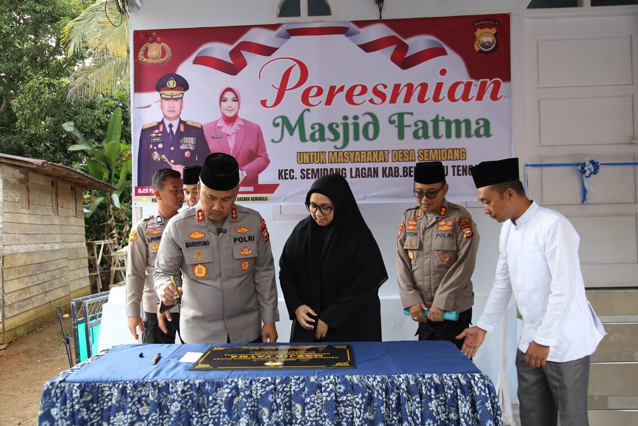 Kapolda Bengkulu Resmikan Masjid Fatma, Wujud Bhayangkara Jelajah Berkah di Bengkulu Tengah
