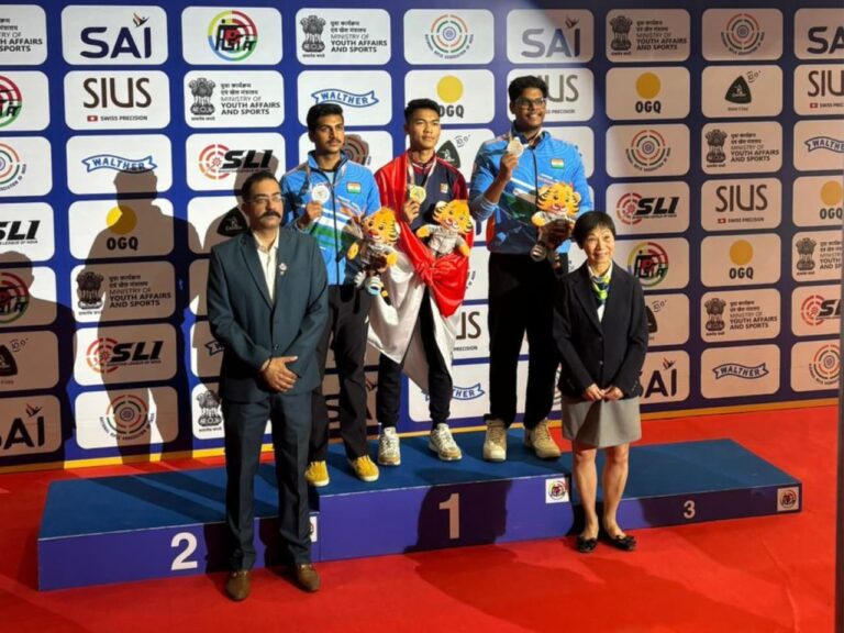PRESTASI GEMILANG ANGGOTA BRIMOB POLRI : BRIPTU MUHAMAD FAWWAZ ADITIA FARREL RAIH MEDALI EMAS DAN PECAHKAN REKOR DUNIA DI AJANG ASIAN RIFLE/PISTOL CHAMPIONSHIP 2026 INDIA
