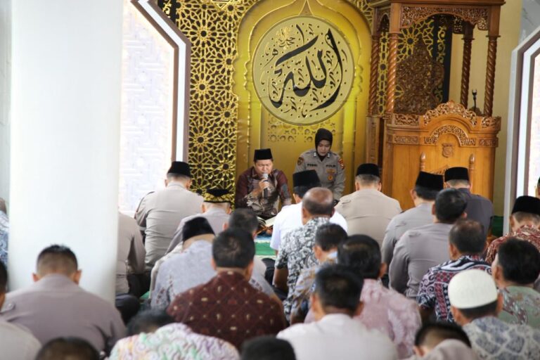Polda Bengkulu Gelar Peringatan Nuzulul Qur'an 1447 H, Perkuat Nilai Keimanan dan Kebersamaan Personel