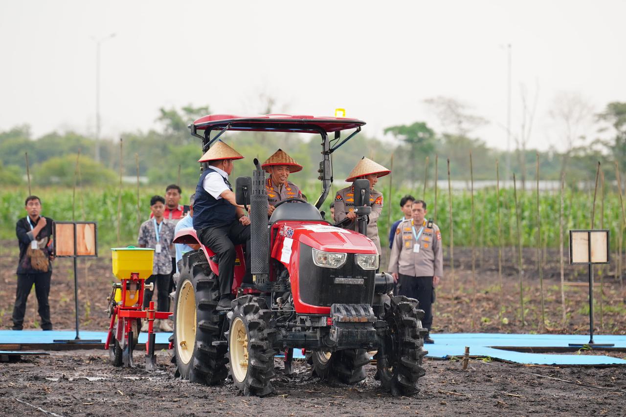 Tanam Raya Jagung Serentak Kuartal I, Kapolri : Tuntaskan Target Swasembada Pangan Presiden