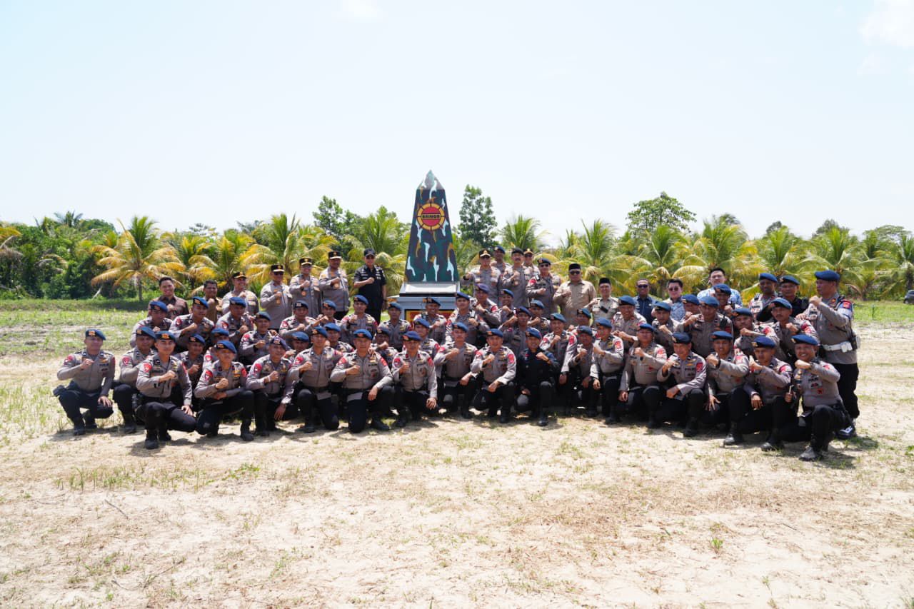 Wakapolri  : Hibah Lahan Mako Brimob Perkuat Keamanan Masyarakat dan Proyek Strategis Nasional di Kolaka