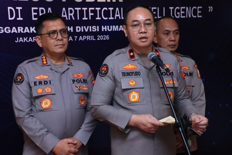 Divhumas Polri Gelar Dialog Publik Bahas Tantangan Hukum di Era Artificial Intelligence