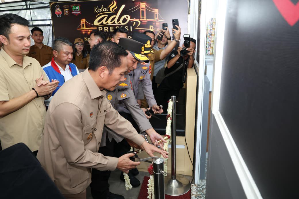 Resmikan Kedai ADO Presisi, Kapolda Sumsel : Driver Ojol Mitra Jaga Kamtibmas
