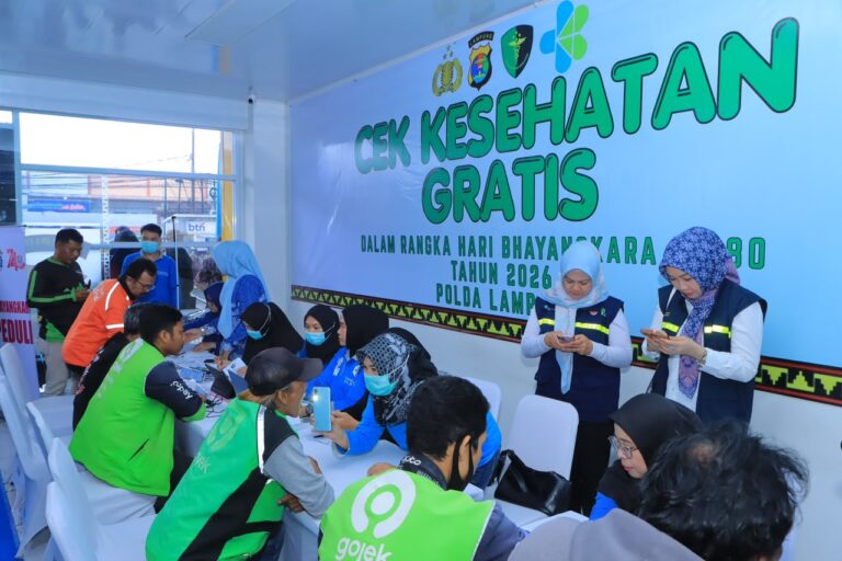 Sambut Hari Bhayangkara Ke-80, Polda Lampung Gelar Bakti Kesehatan untuk 7.600 Warga dan Luncurkan Layanan Modern